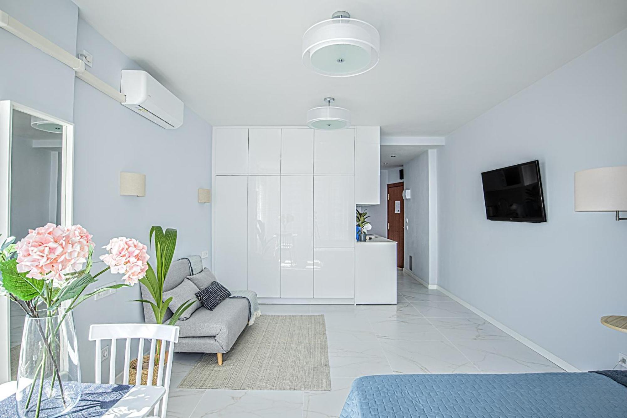 Elegant Studio With Pool And Seaview Torremolinos Dış mekan fotoğraf