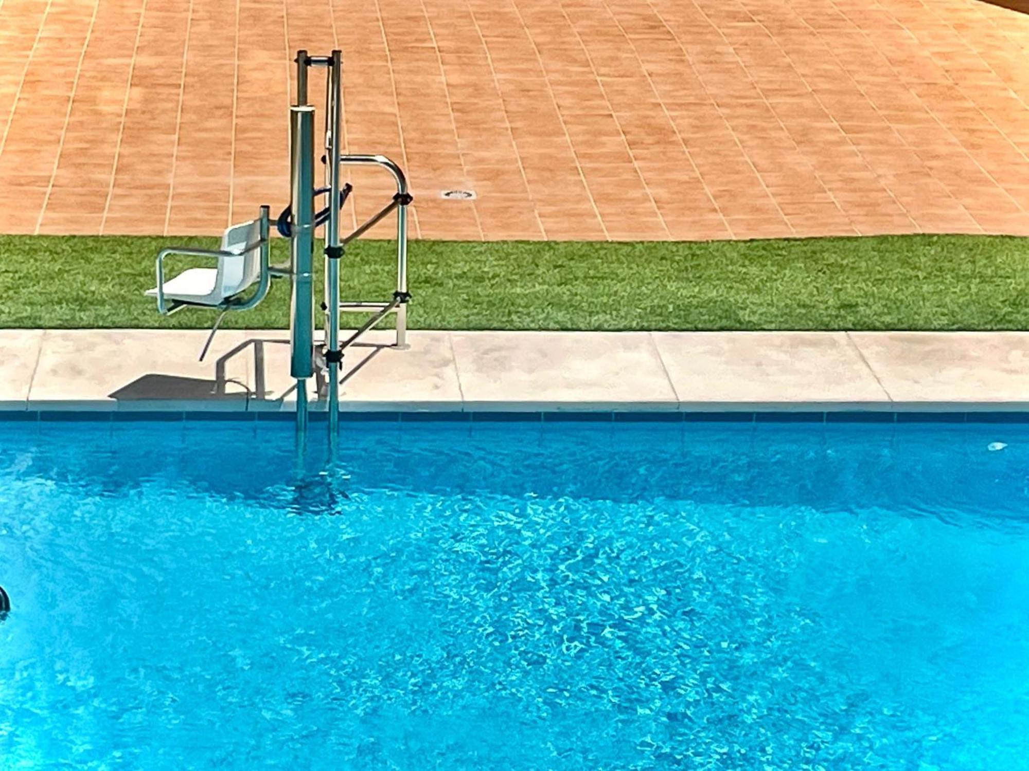 Elegant Studio With Pool And Seaview Torremolinos Dış mekan fotoğraf